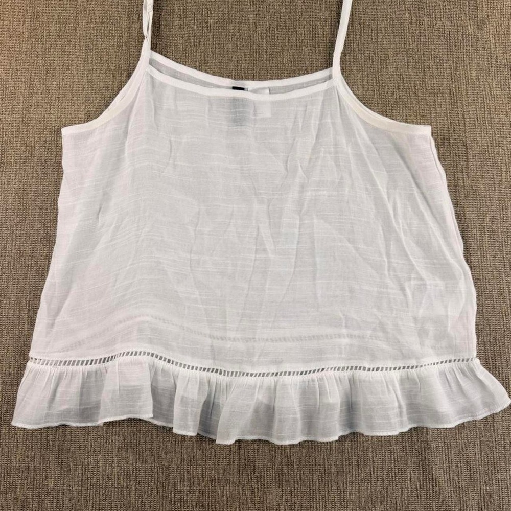 H&M DIVIDED White Boho Ruffle Trim Cami Top Size 6 Eyelet Peplum Camisole